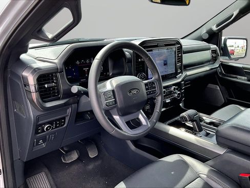Used 2025 Ford F150 Lariat AWD/4WD image 20