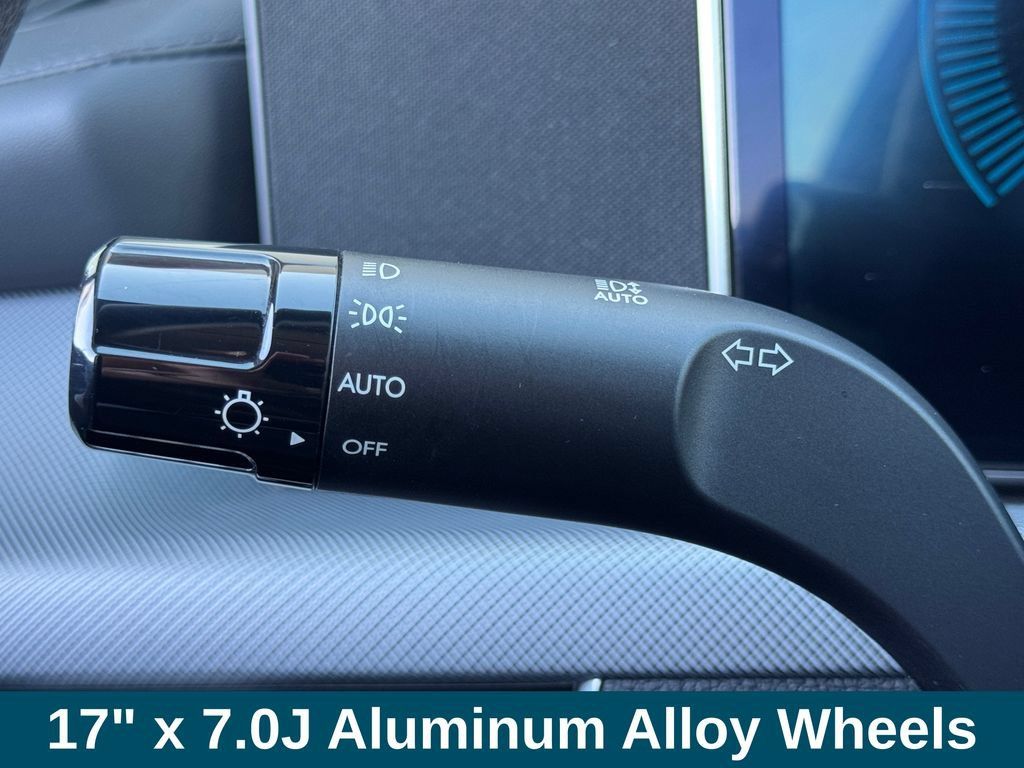 Used 2025 Hyundai Sonata SEL FWD image 12