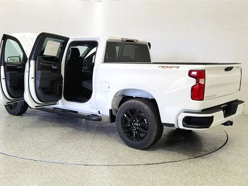New 2026 Chevrolet Silverado 1500 RST w/ RST Select Package AWD/4WD image 11