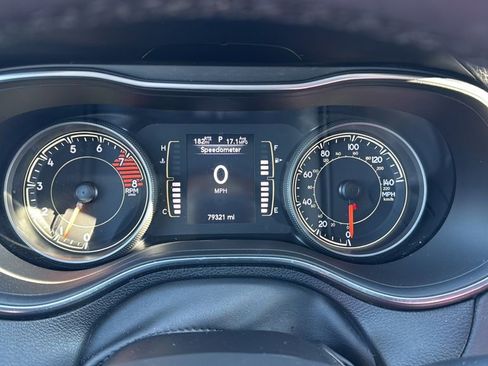 Used 2022 Jeep Cherokee Latitude w/ Trailer Tow Group image 29