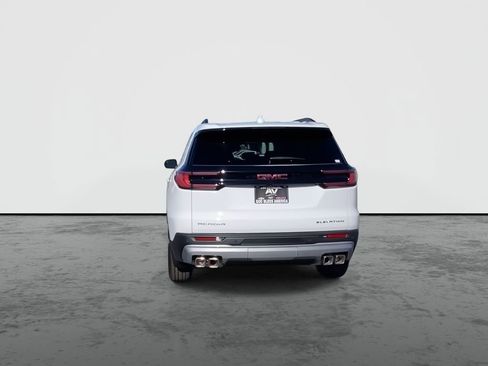 New 2026 GMC Acadia Elevation w/ LPO, Floor Liner Package image 7