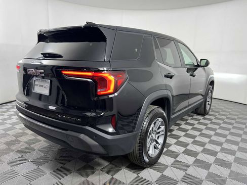 Used 2025 GMC Terrain Elevation AWD/4WD image 17