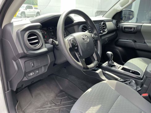 Used 2023 Toyota Tacoma SR AWD/4WD image 15