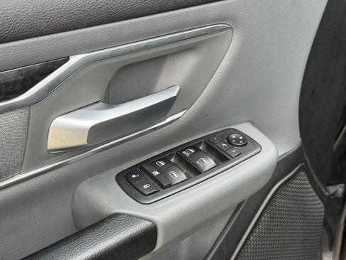 Used 2019 RAM 1500 Big Horn AWD/4WD image 13