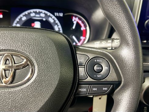 Used 2025 Toyota RAV4 LE FWD image 19