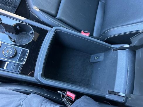 Used 2020 Volkswagen Atlas Cross Sport SEL image 20