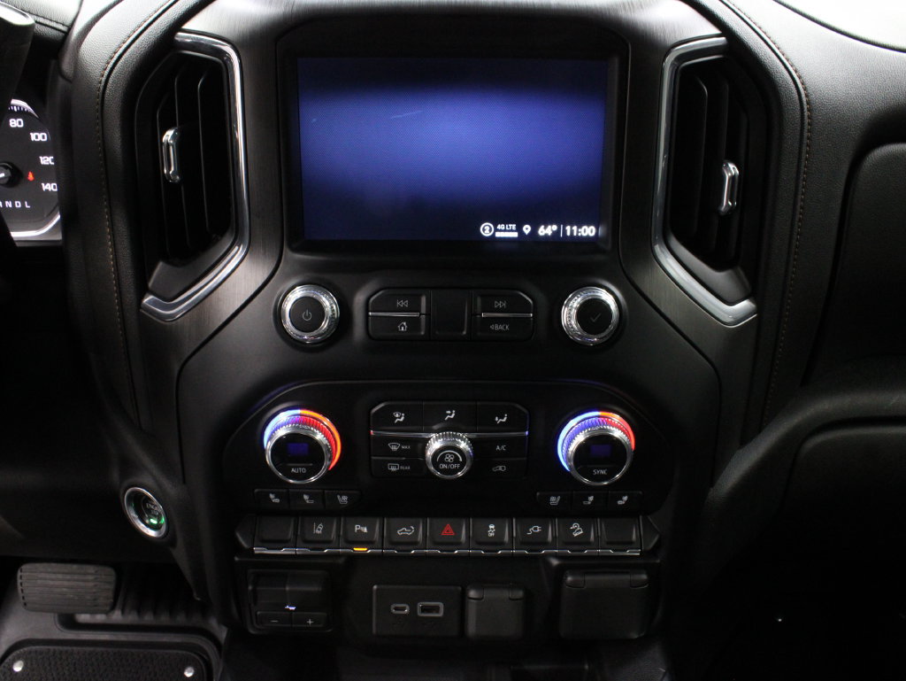 Used 2023 GMC Sierra 2500 AT4 w/ AT4 Preferred Package AWD/4WD image 20