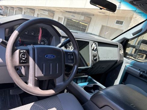 Used 2011 Ford F350 XLT w/ XLT Interior Pkg AWD/4WD image 17
