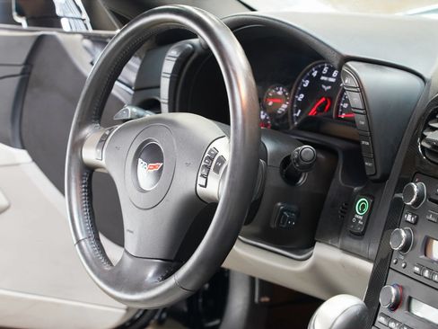 Used 2009 Chevrolet Corvette Convertible w/ Preferred Equipment Group RWD image 56