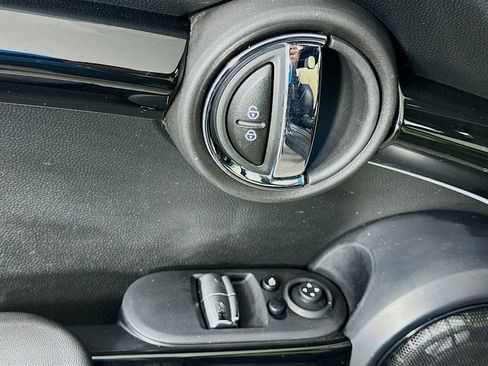Used 2023 MINI Cooper S w/ MINI Resolute Edition FWD image 18