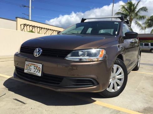 Used 2014 Volkswagen Jetta S image 1