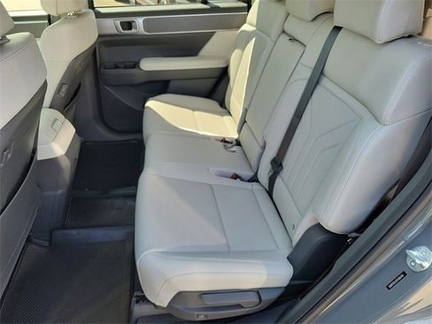 New 2026 Hyundai Santa Fe SEL image 18
