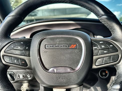 Used 2020 Dodge Charger Scat Pack image 33