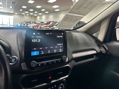 Used 2018 Ford EcoSport SE w/ SE Convenience Package image 19