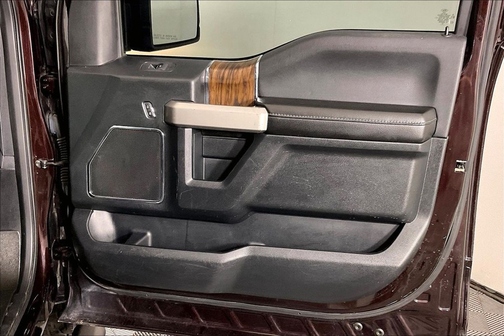 Used 2020 Ford F150 Lariat AWD/4WD image 19