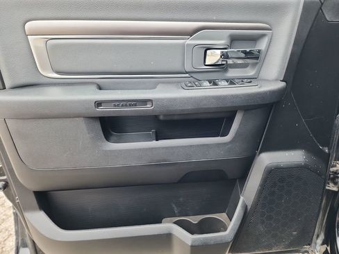 Used 2024 RAM 1500 Classic SLT image 12