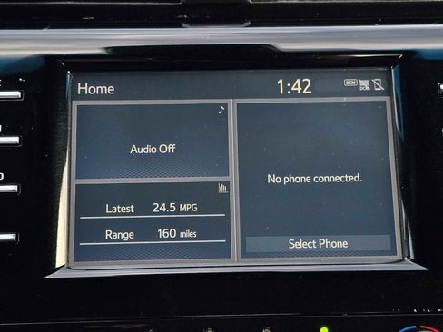 Used 2019 Toyota Camry LE image 29