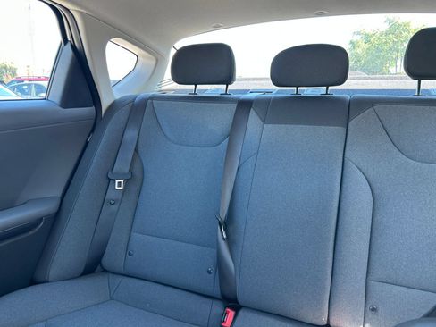 Used 2025 Kia K4 FWD image 34