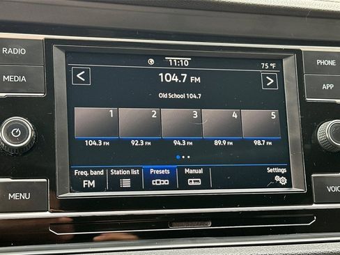 Used 2021 Volkswagen Jetta R-Line image 14