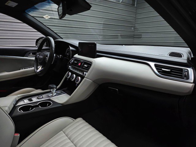 Used 2023 Genesis G70 2.0T w/ Sport Prestige Package AWD/4WD image 14