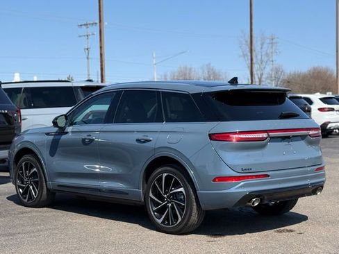 Used 2024 Lincoln Corsair Grand Touring image 41