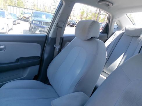 Used 2009 Hyundai Elantra GLS w/ Popular Equipment Pkg 2 FWD image 26