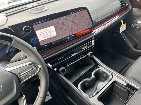 New 2026 Chevrolet Traverse Z71 w/ Enhanced Driving Package image 26