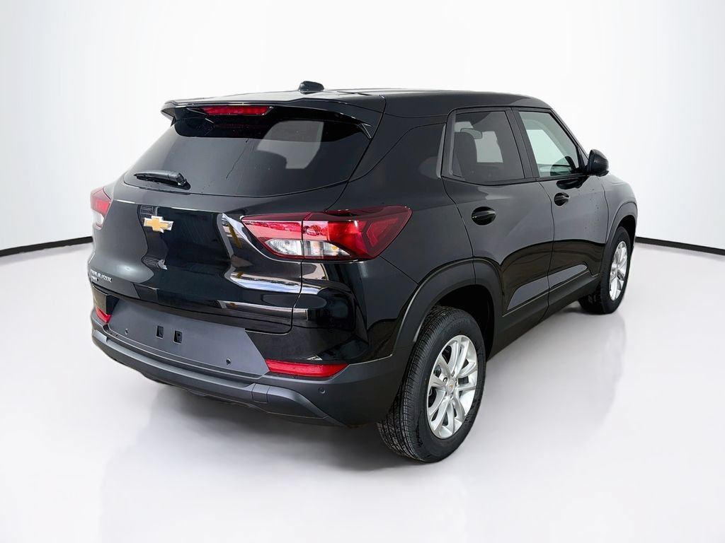 New 2026 Chevrolet TrailBlazer LS AWD/4WD image 4