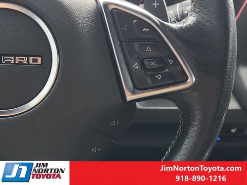 Used 2019 Chevrolet Camaro SS RWD image 29