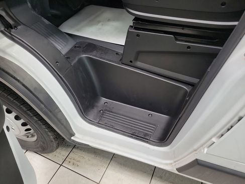 Used 2024 RAM ProMaster 2500 image 13