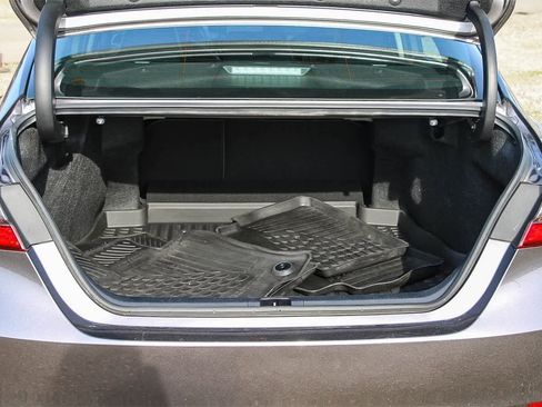Used 2024 Toyota Camry SE w/ Audio Upgrade Package FWD image 11