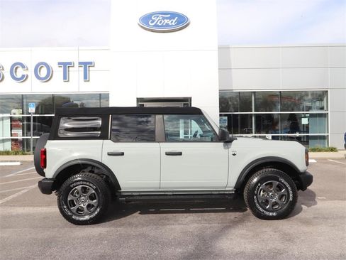 Used 2021 Ford Bronco Big Bend image 14