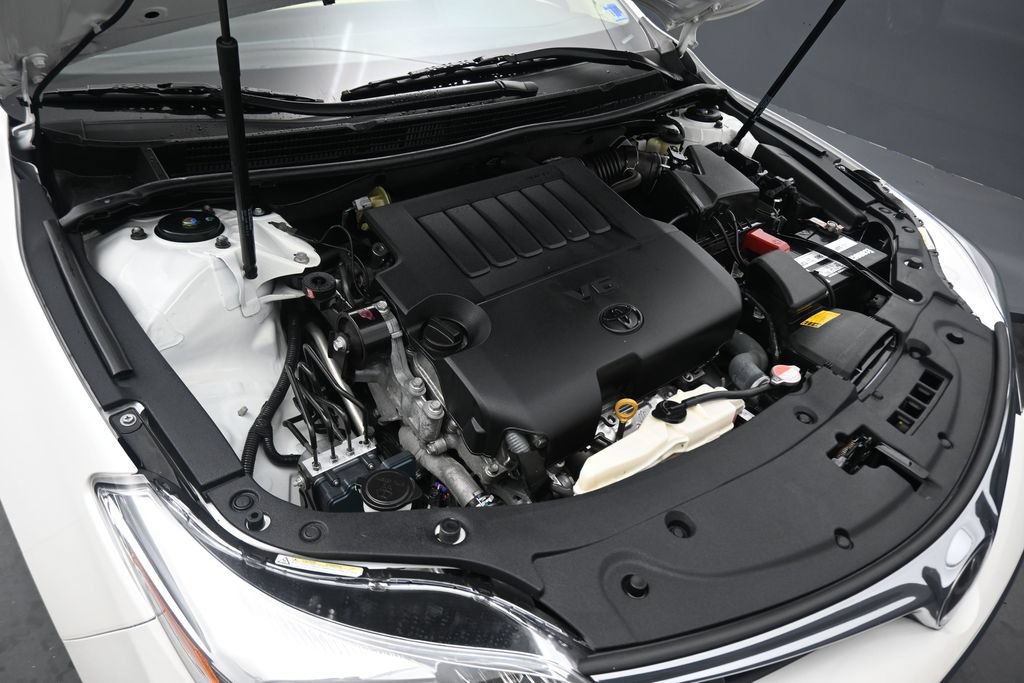 Used 2016 Toyota Avalon Limited w/ Toyota Safety Sense Package FWD image 49