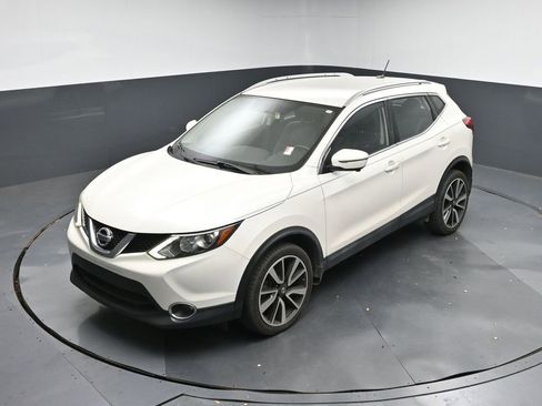 Used 2017 Nissan Rogue Sport SL image 17