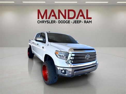 Used 2019 Toyota Tundra Platinum image 4