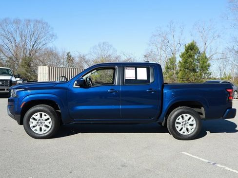 Used 2023 Nissan Frontier SV image 13