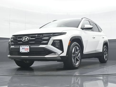 Used 2025 Hyundai Tucson SEL AWD/4WD image 25