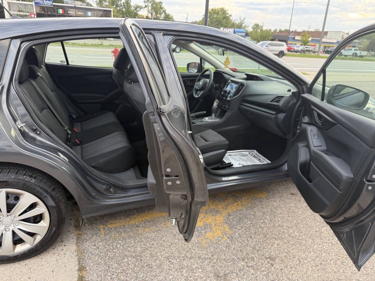 Used 2018 Subaru Impreza 2.0i AWD/4WD image 31