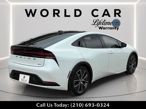 Used 2024 Toyota Prius Limited w/ Limited Premium Package FWD image 7