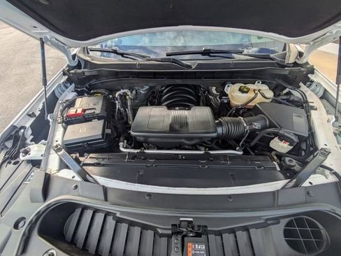 Used 2022 Chevrolet Tahoe Z71 w/ Luxury Package image 20