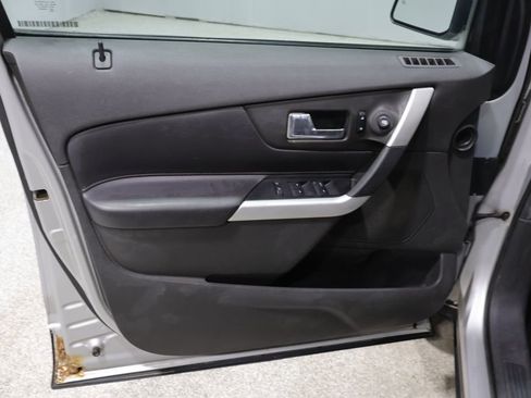 Used 2013 Ford Edge SEL AWD/4WD image 12
