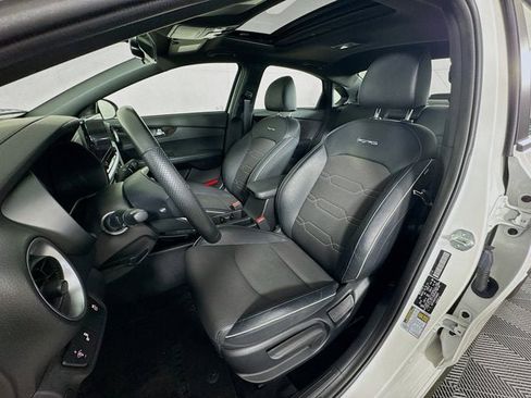 Certified 2023 Kia Forte GT-Line w/ GT-Line Premium Package image 20