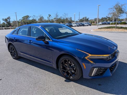 New 2026 Kia K5 GT-Line image 2