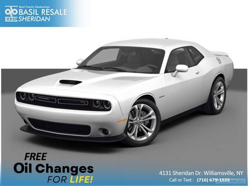 Used 2022 Dodge Challenger R/T w/ Plus Package image 1
