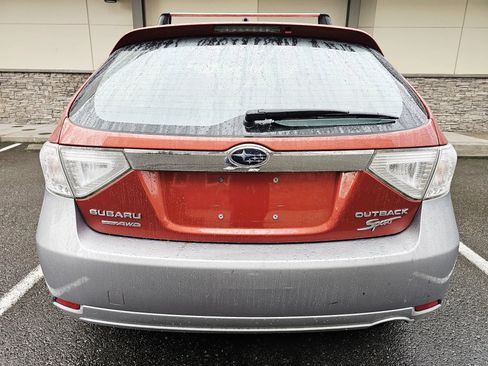 Used 2010 Subaru Impreza Outback Sport AWD/4WD image 4