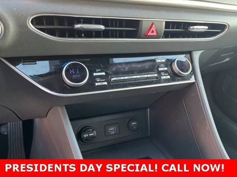 Used 2023 Hyundai Sonata SEL w/ Cargo Package image 23