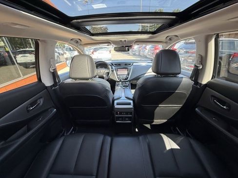 Used 2021 Nissan Murano SL image 18