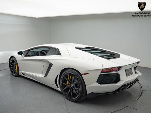 Used 2014 Lamborghini Aventador LP 700-4 image 15