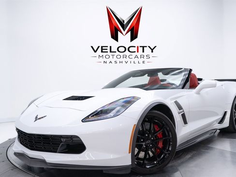 Used 2019 Chevrolet Corvette Grand Sport image 1