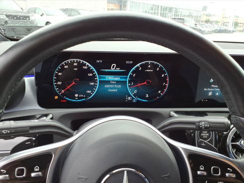 Used 2021 Mercedes-Benz A 220 4MATIC image 18